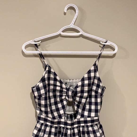 American Eagle Gingham Pin Up Romper - Women’s Size XS - Picture 4 of 8